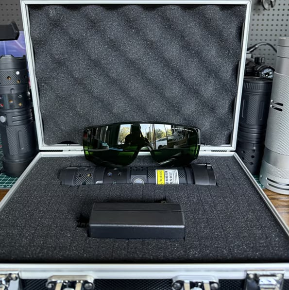 🔥2026 New Design 120W 900-1100NM Professional IR Laser System